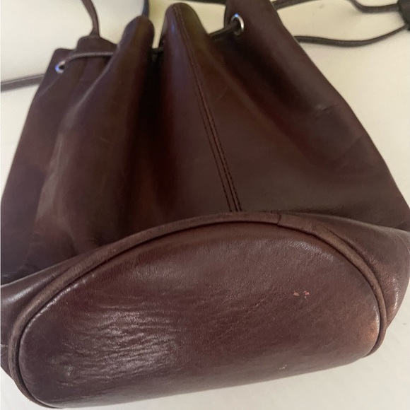 Vintage G H Bass Co Soft LEATHER. Pull string style bag👛excellent condition - Picture 2 of 4